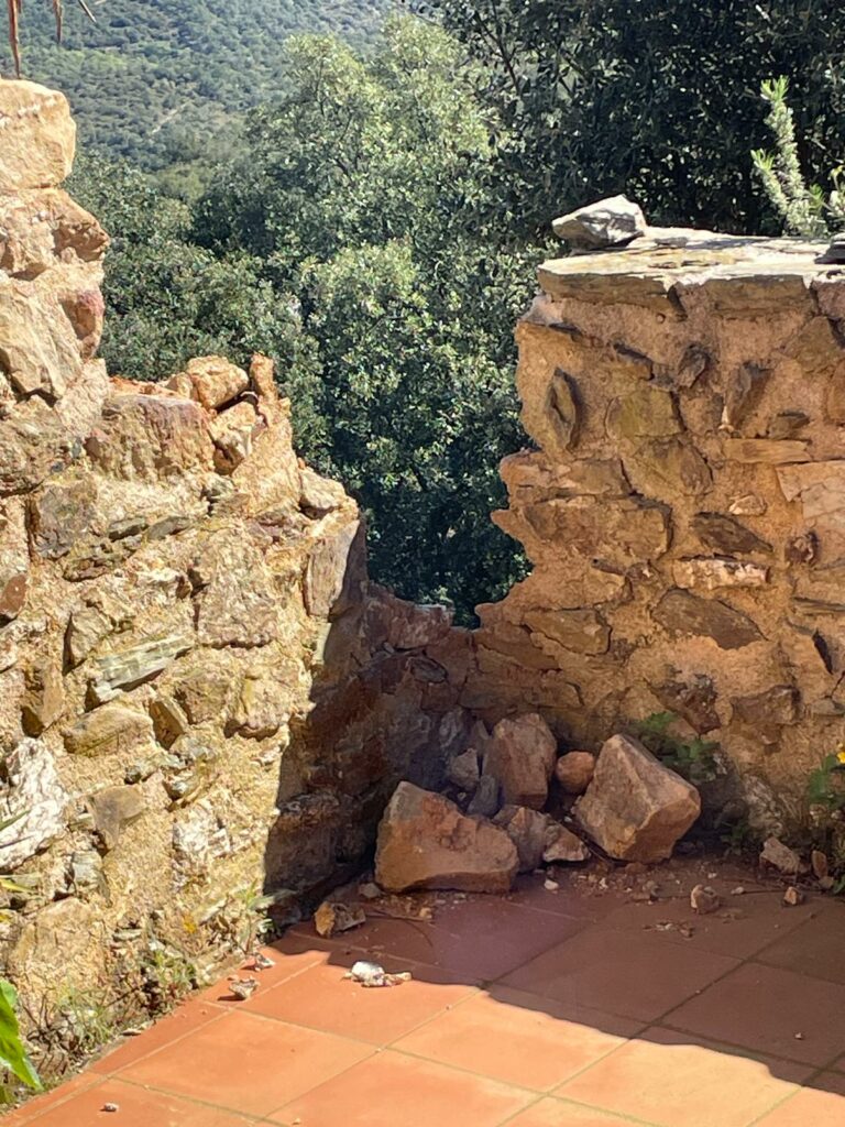 mcc-expertises-perpignan-expertise-expert-pathologie-bâtiment-logement-fissure-diagnostic-patrimoine-structure-vice-audit